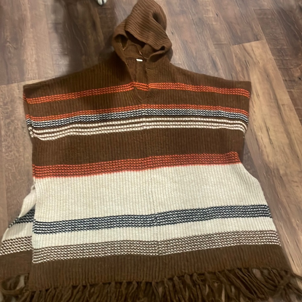 Free people sweater fringe poncho OS NWOT